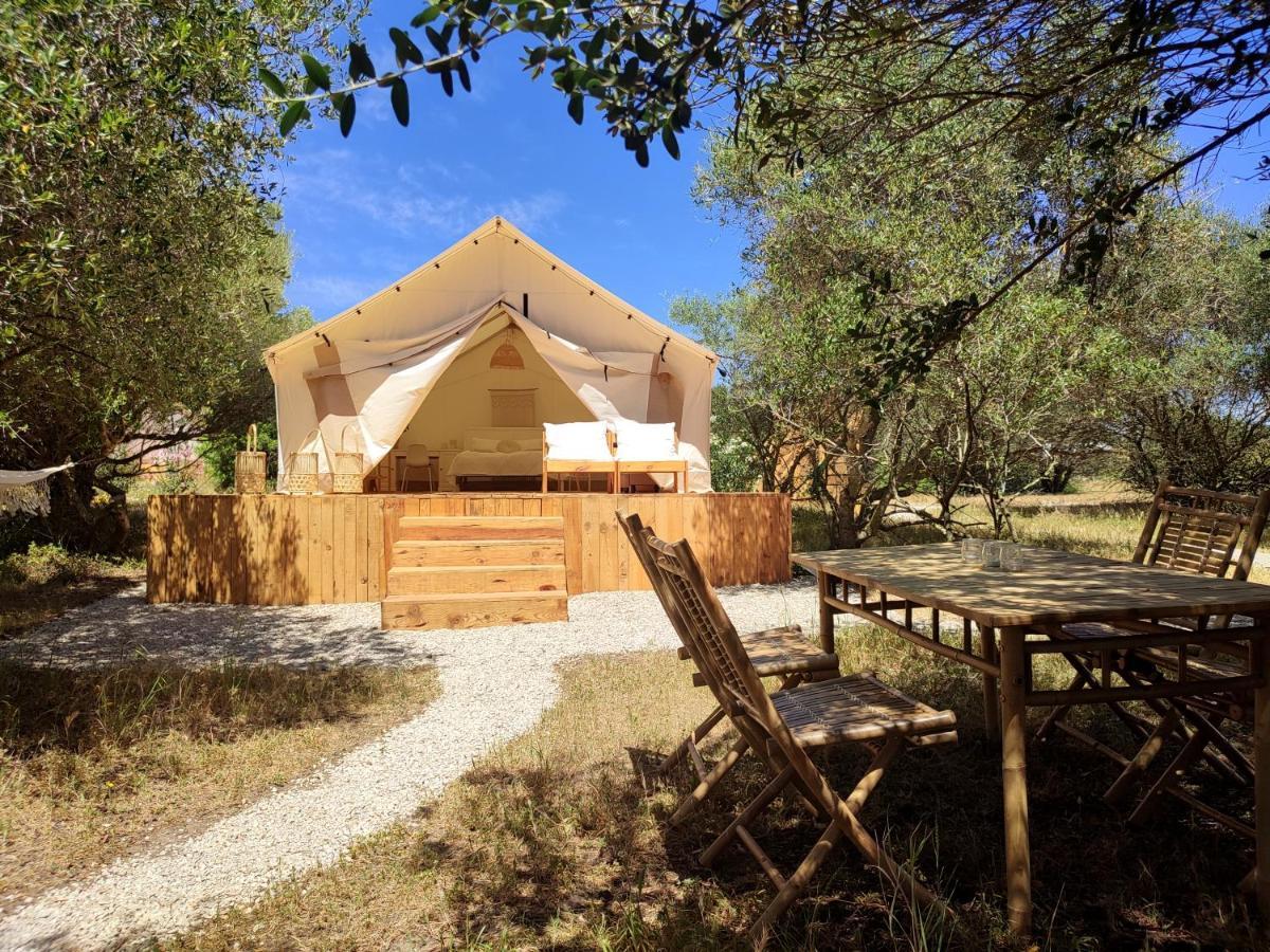 Отель Tranquilo Glamping Осанехос Экстерьер фото