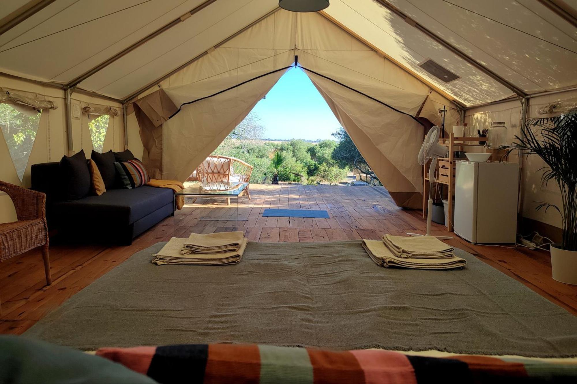 Отель Tranquilo Glamping Осанехос Номер фото